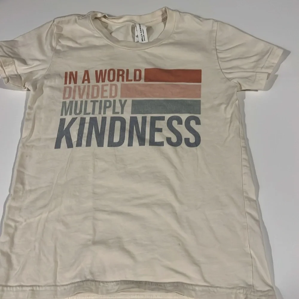 Bella Canvas inspirational tee Top Size Small (6-8)